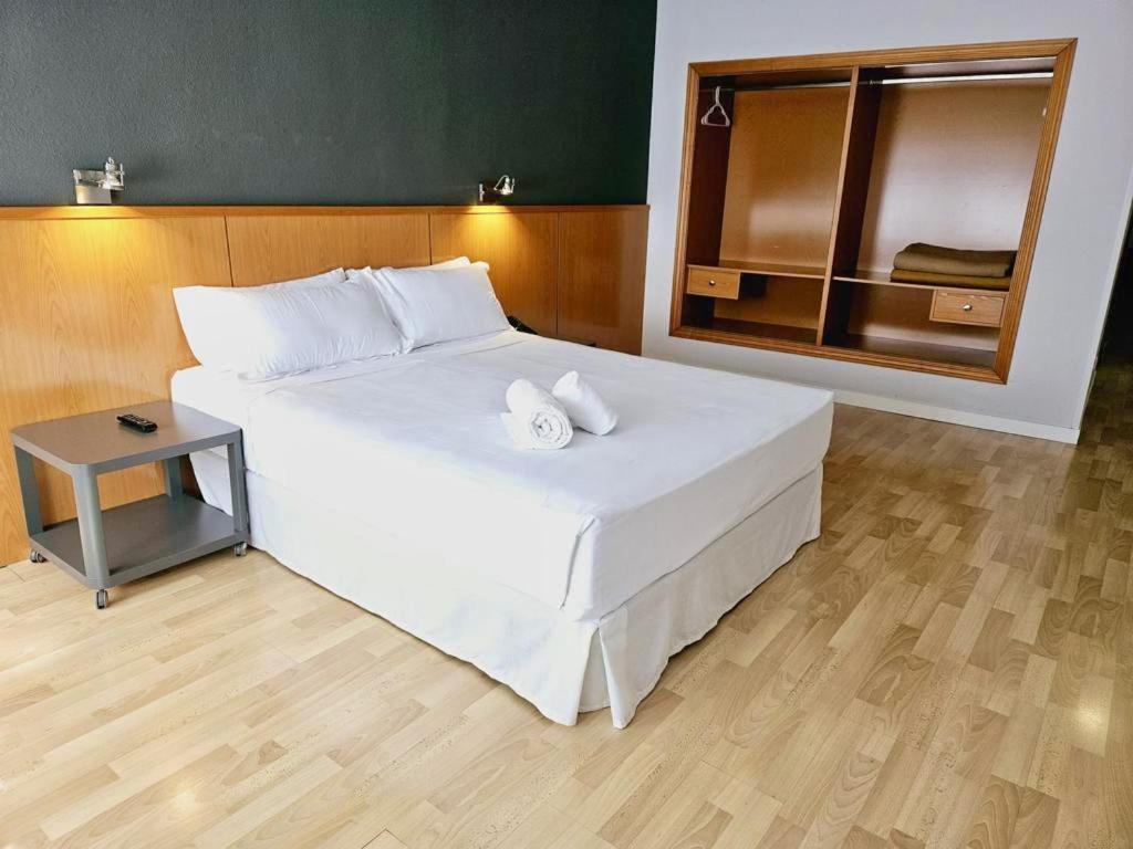 Ap Hotel Madrid Airport Værelse billede