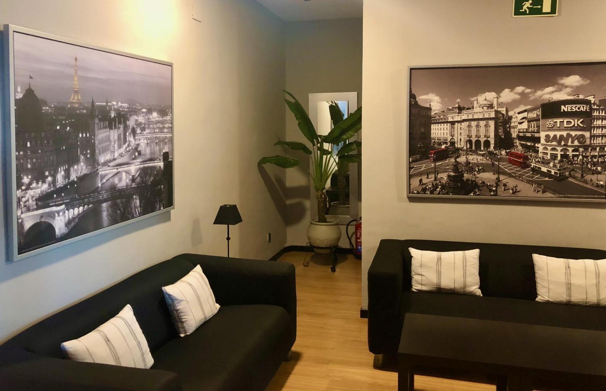 Ap Hotel Madrid Airport Eksteriør billede