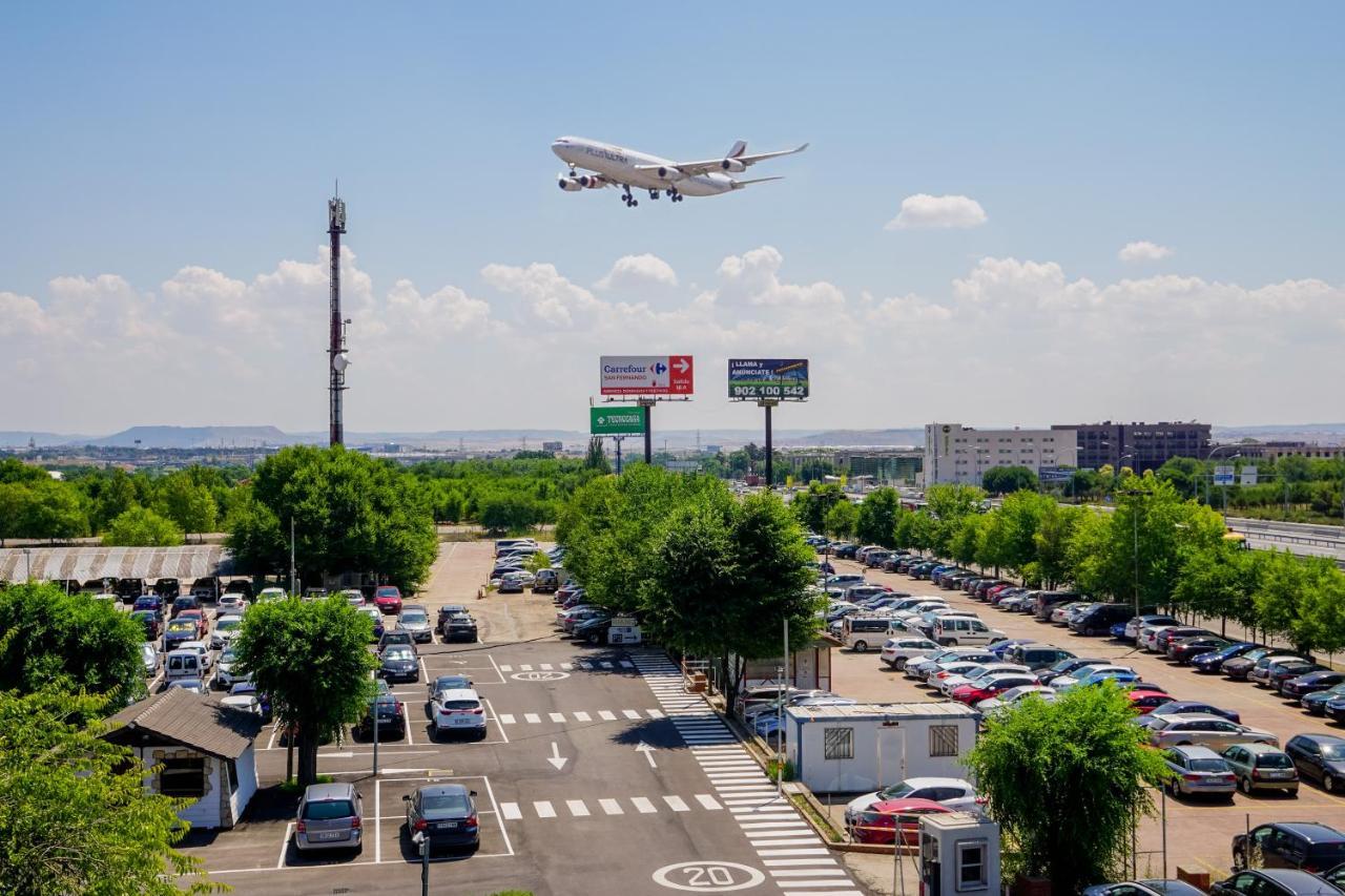Ap Hotel Madrid Airport Eksteriør billede